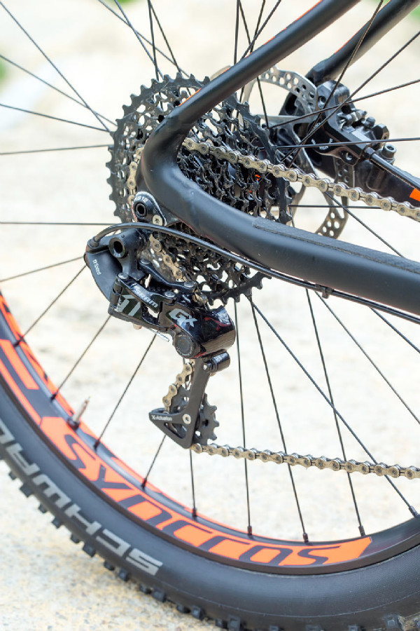 Scott Scale Plus 2016