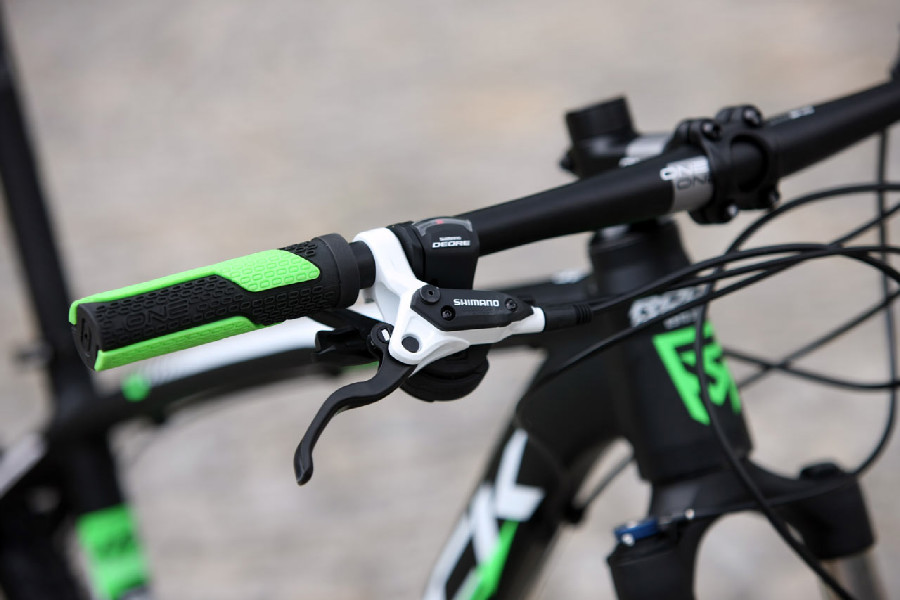 Rock Machine Torrent 70 29