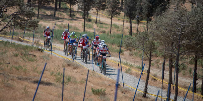 Čelní skupinu táhla Kathrin Stirnemann