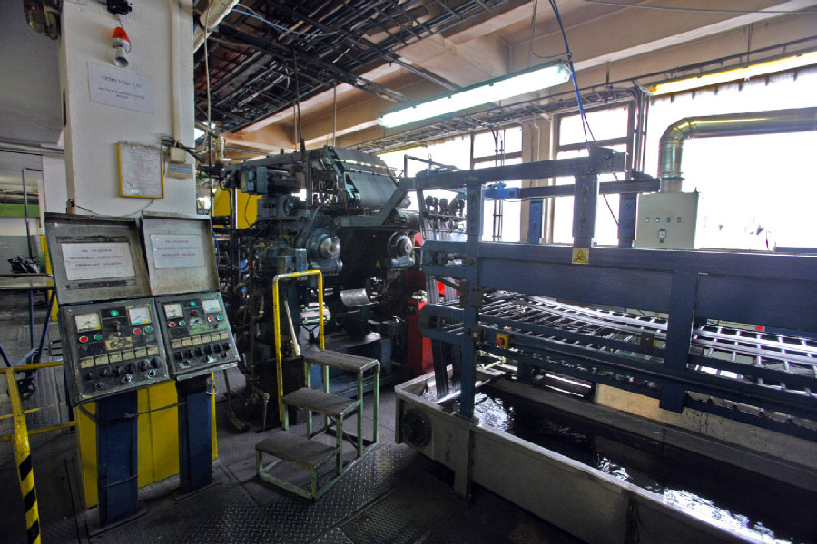 Na návštěvě v Rubeně - výroba běhounu