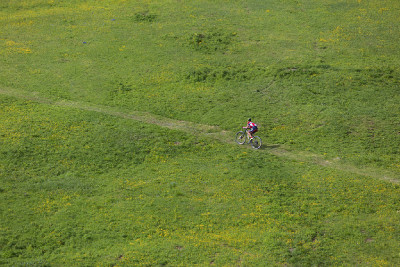 Gunn Rita Dahle stoupá po sjezdovce pro 10. titul