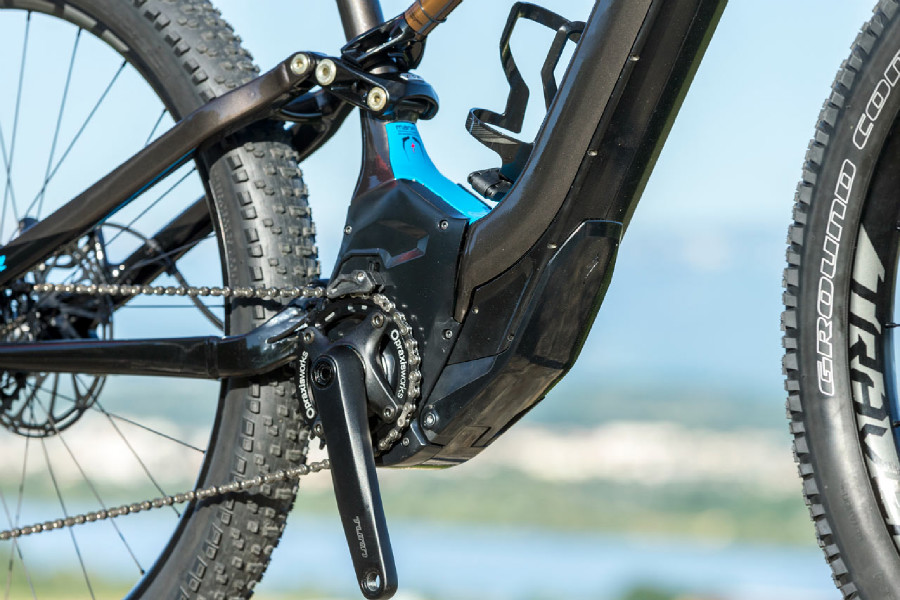 Specialized Turbo Levo 2016