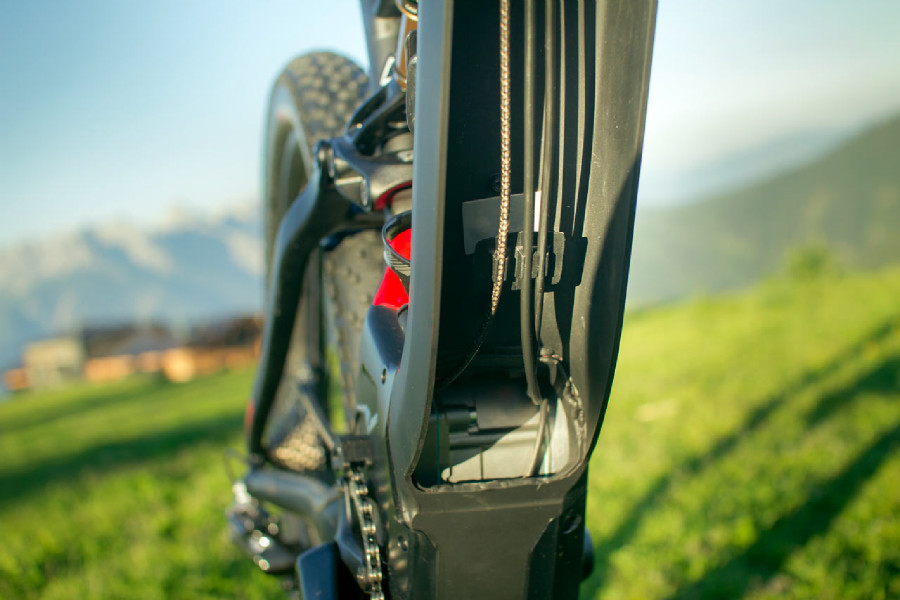 Specialized Turbo Levo 2016