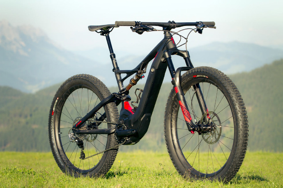 Specialized Turbo Levo 2016