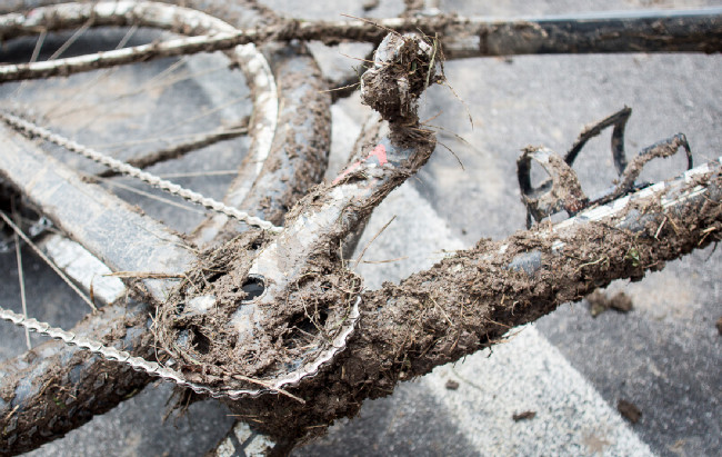 Mistrovství Evropy XCO 2015 - sobota - kola vážila minimálně o 5 kilo víc!