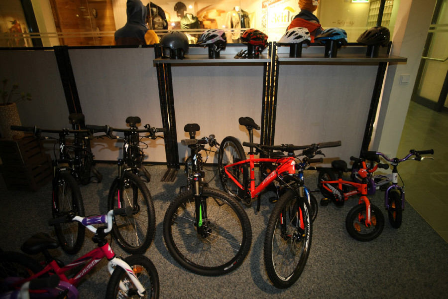 Specialized 2016 - prezentace Leogang