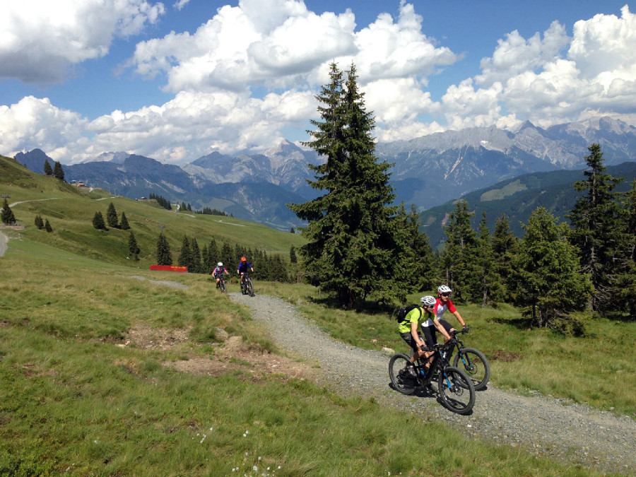 Specialized 2016 - prezentace Leogang