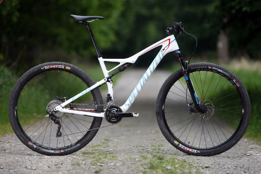 Sprcialized Epic Comp Carbon 29