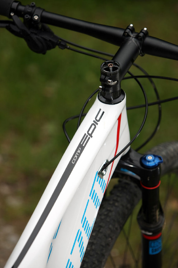 Sprcialized Epic Comp Carbon 29