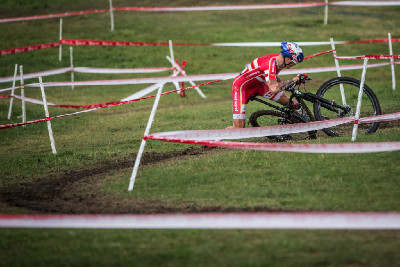 Simon Andreassen drží furt plnej