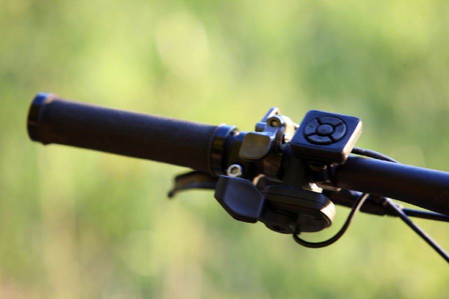 Amulet e-Rival 650B+