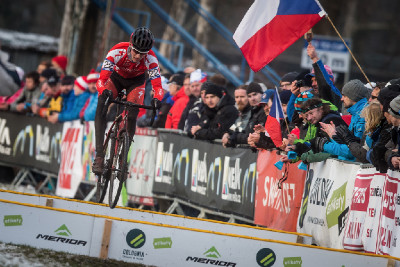 MČR cyklokros 2016: juniorský biker Matěj Průdek 