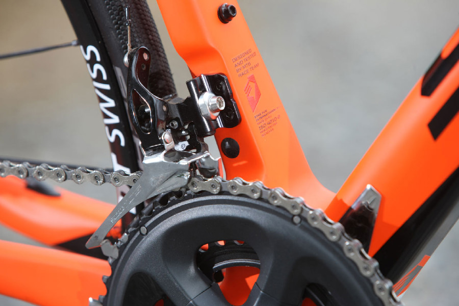 Superior X-Road Team Elite