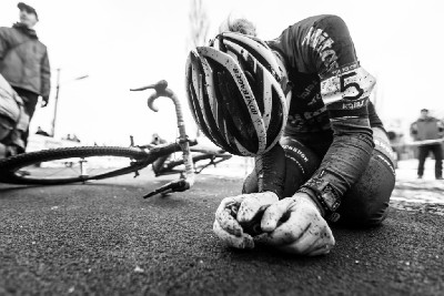 MČR cyklokros 2016: vyčerpaná čtvrtá Jana Czeczinkarová