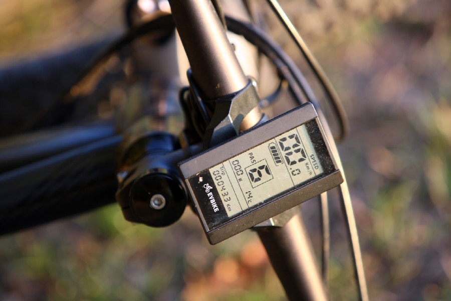 Amulet e-Rival 650B+