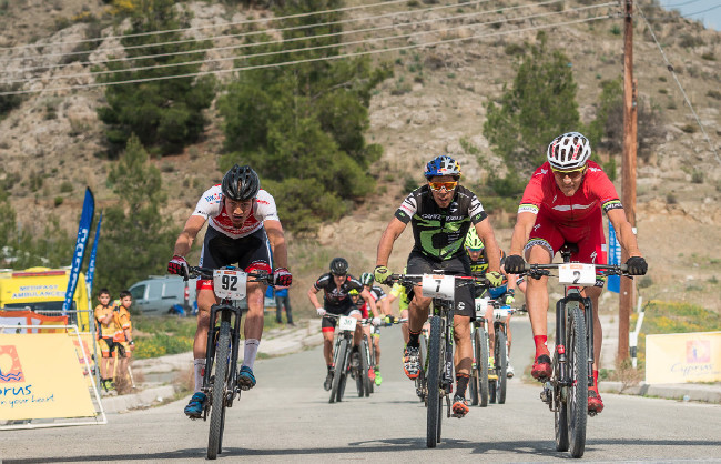Sunshine Cup #1 - Jaroslav Kulhavý si zasprintoval