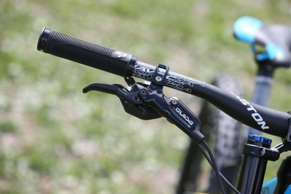 Lapierre DH 727