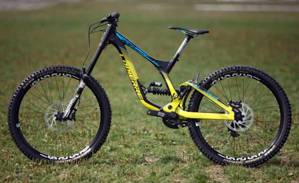 Lapierre DH 727