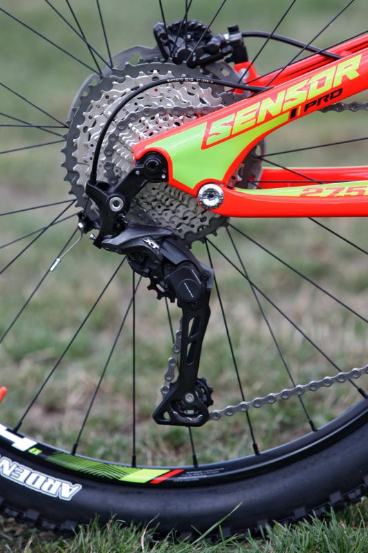 GT Sensor Carbon Pro