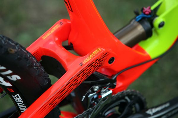 GT Sensor Carbon Pro