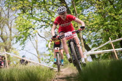 Bára Průdková v prvním kole na čele