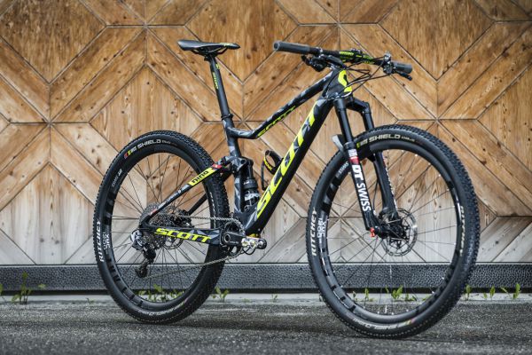 Fotogalerie: Scott 217