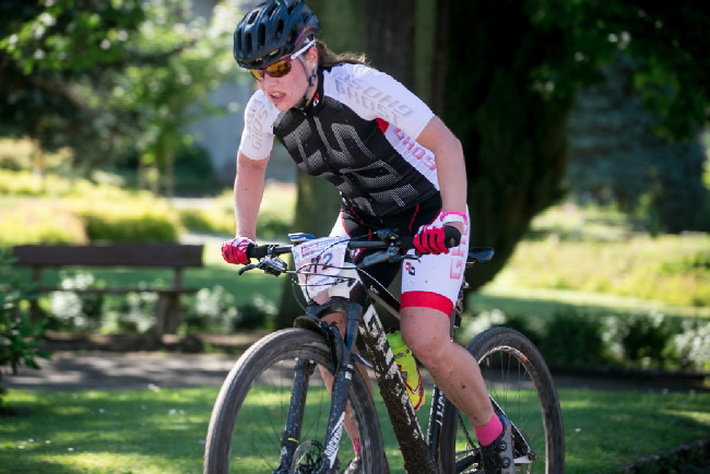 Krystyna Konvisarová