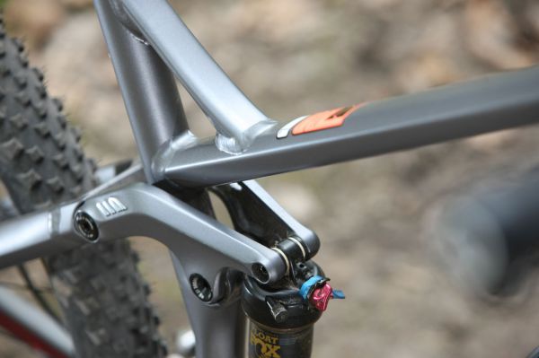 Canyon Nerve AL 9.9 LTD