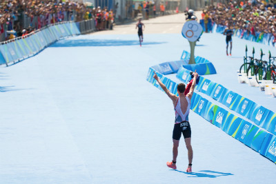 Alistair Brownlee čeká na svého bratra 