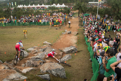 problémy Alexandra Gehbauera