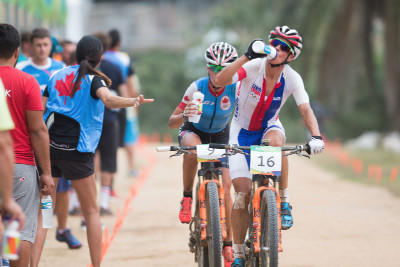 Kateřina Nash se občerstvuje