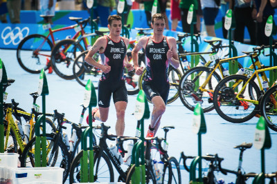 Já na bráchu, brácha na mně