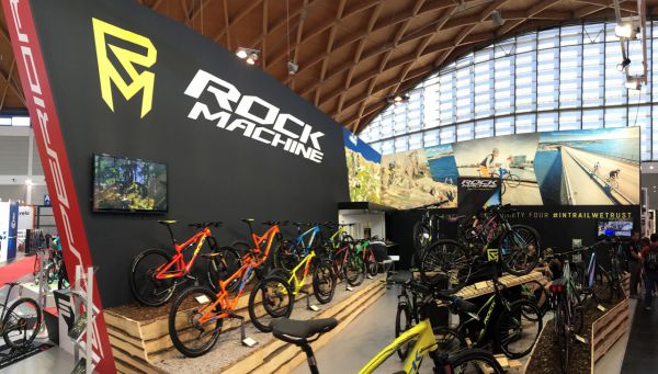 Eurobike 2016 - klasický koncept zachoval Fikefun i s Rock Machinem