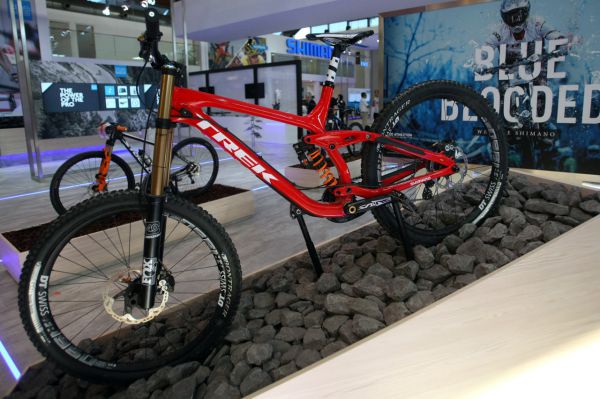 Sjezdový speciál Gee Athertona