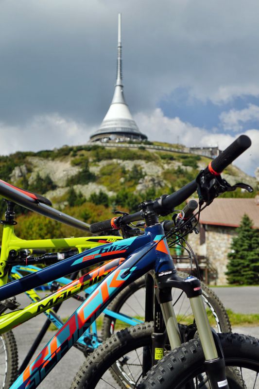 Testování s Rock Machine na Ještědu