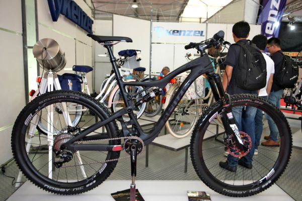 Eurobike 2016 - Slovenský Kenzel přivezl své nové karbonové endurko