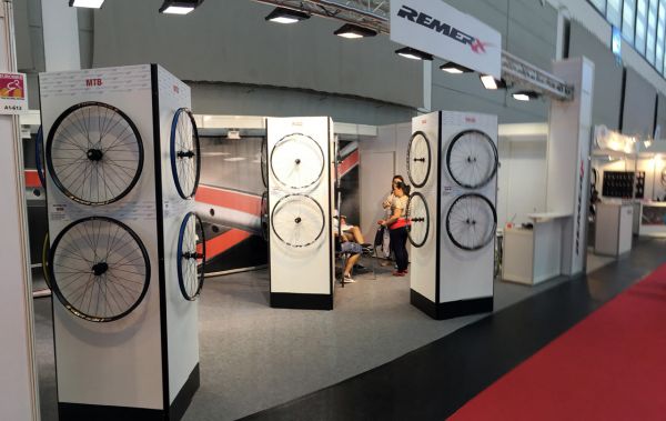 Eurobike 2016 - Remerx přivezl do Hafenu své nové karbony