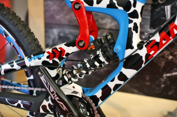 Specifický custom airbrush Steve Peata