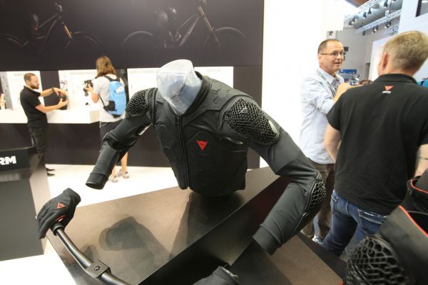 Dainese 2017 - Eurobike