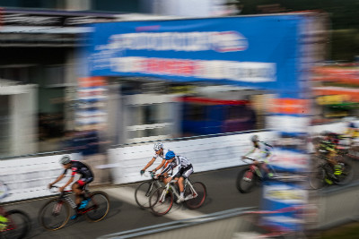 start závodu kadetů