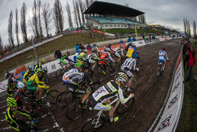 start závodu juniorů