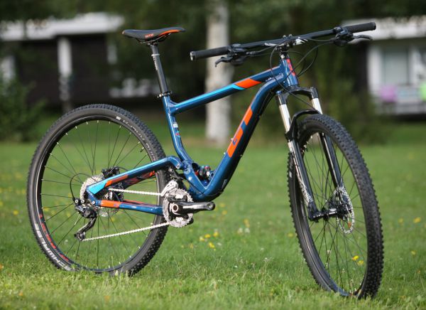 GT Helion Elite 29er