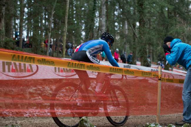 Petr Dlask žene své svěřence