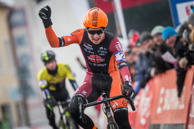 Michael Boroš slaví svůj premiérový titul