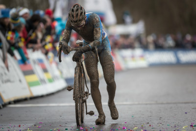 Michael Boroš dobíhá do cíle na skvělém 7. místě
