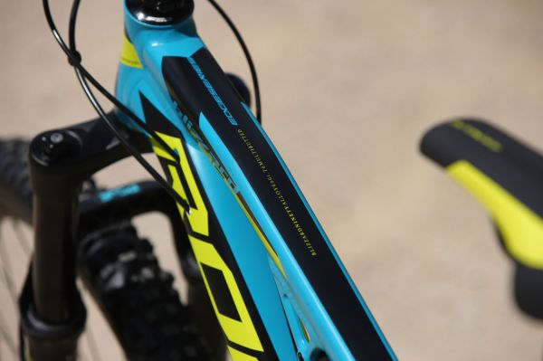 Rock Machine Blizzard 27,5+ 90