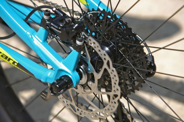 Rock Machine Blizzard 27,5+ 90