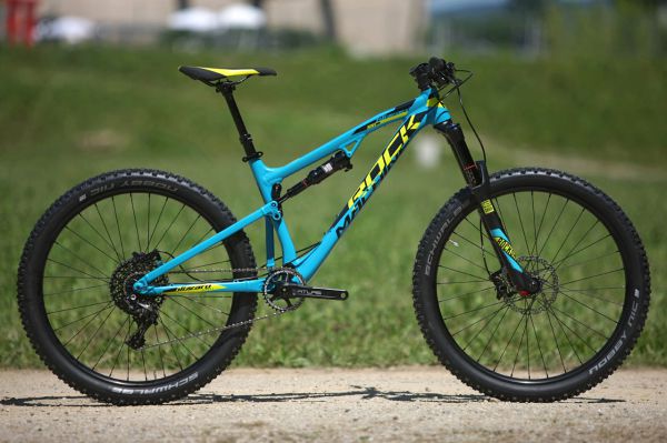 Rock Machine Blizzard 27,5+ 90