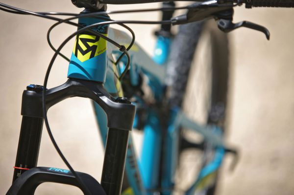 Rock Machine Blizzard 27,5+ 90