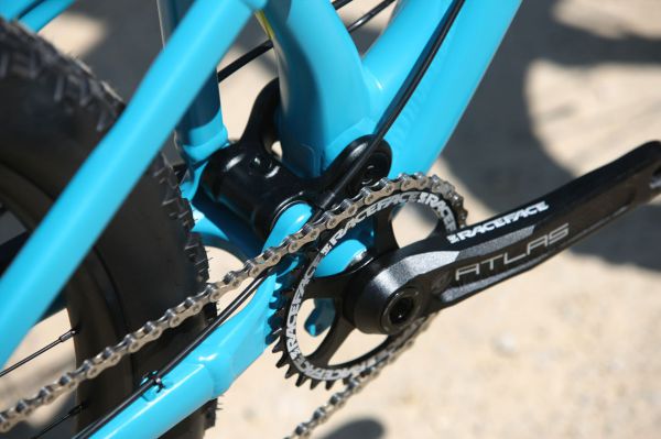 Rock Machine Blizzard 27,5+ 90